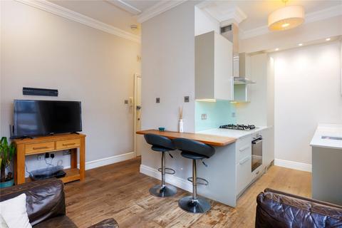 2 bedroom apartment for sale, Battersea Park Road, London, SW11