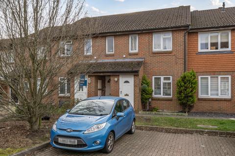 1 bedroom flat for sale, Shaw Drive, Walton On Thames, Surrey, KT12