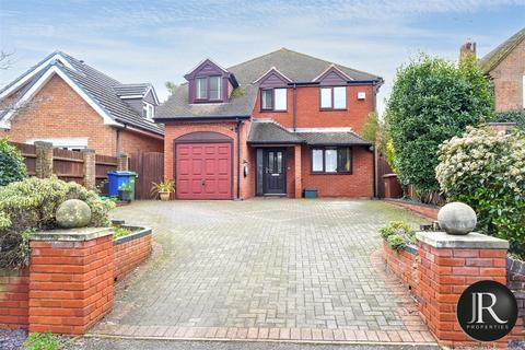 4 bedroom detached house for sale, East Butts Road, Rugeley WS15