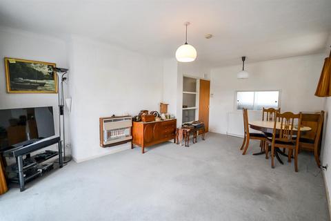 3 bedroom detached bungalow for sale, Kirklington Road, Southwell