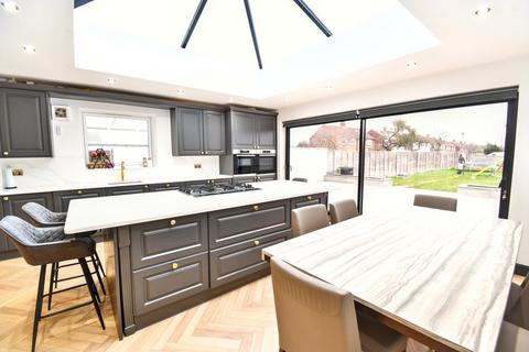 3 bedroom semi-detached house for sale, Ridge Road, Kempston, Bedford, MK43