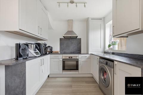 3 bedroom terraced house for sale, Haileybury Avenue, Enfield EN1