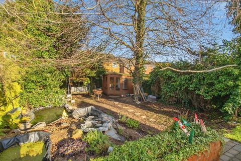 undefined, Theydon Avenue, Woburn Sands, Milton Keynes