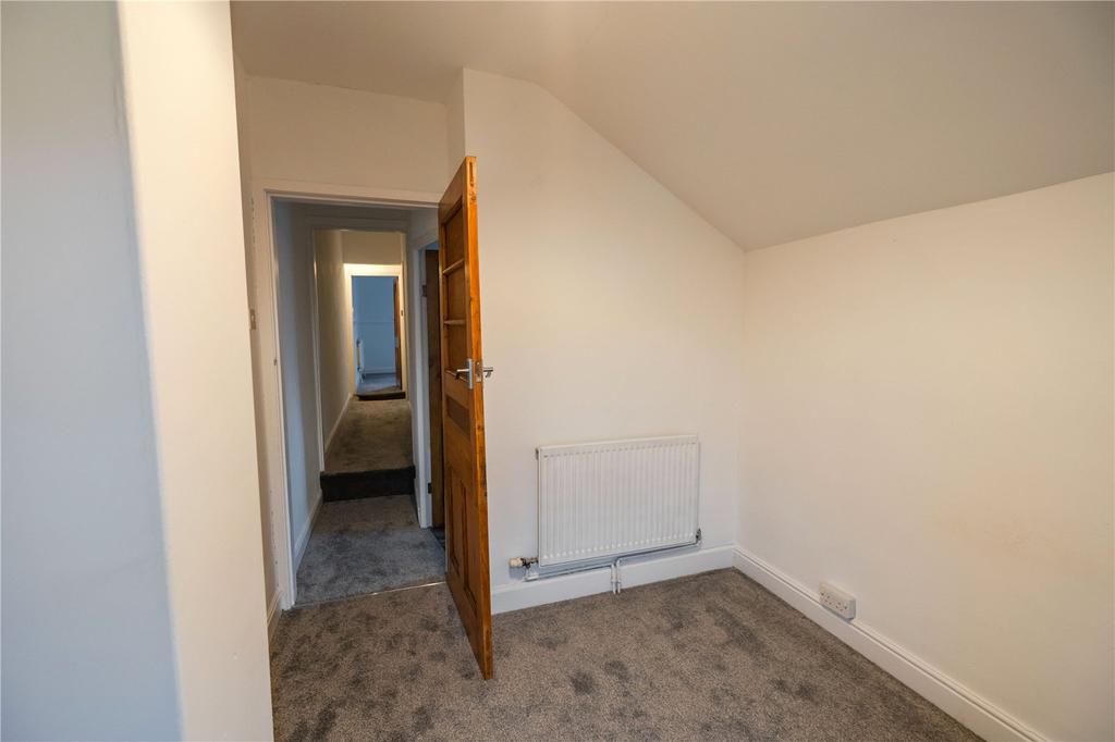 Bedroom 3 (2)