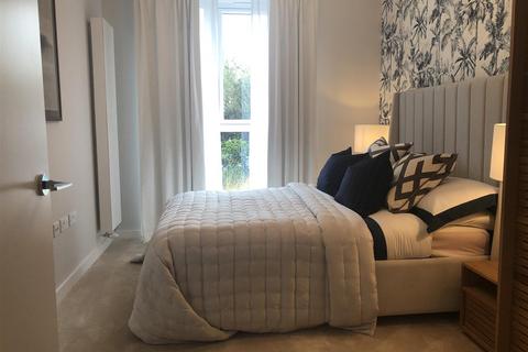 2 bedroom apartment to rent, Millar House, Station Road, Borehamwood