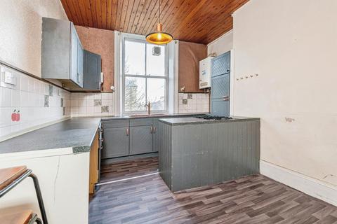 3 bedroom apartment for sale, Park Drive, Huddersfield