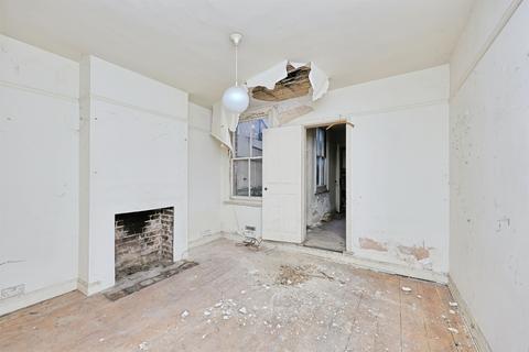 2 bedroom terraced house for sale, Warwick Street, Norwich