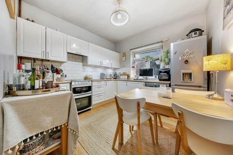 1 bedroom flat for sale, King Edward Road, Leyton, E10