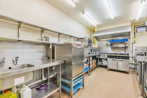 Mixed use for sale, 29 & 29A Causewayhead, Penzance, Cornwall TR18 2SP