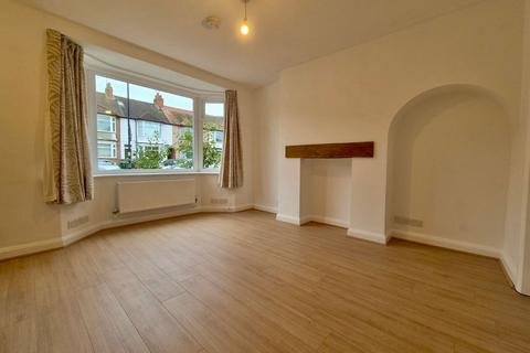 3 bedroom end of terrace house to rent, Beanfield Avenue, Coventry, CV3