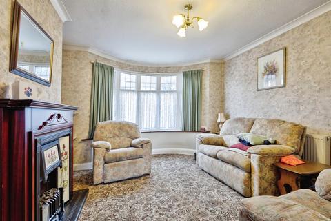 3 bedroom terraced house for sale, Abbots Way, Northampton