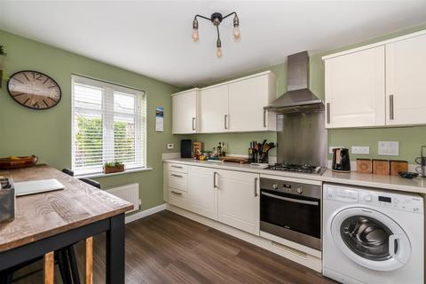 undefined, Appleton Close, Clanfield