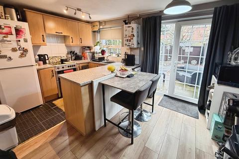 2 bedroom terraced house for sale, Nightingale Way, Telford TF1