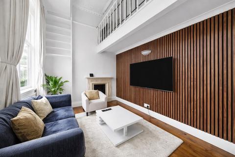 undefined, Crescent Grove, London
