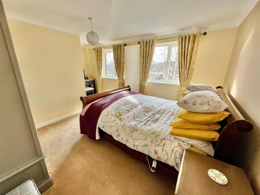 Bedroom One.jpg
