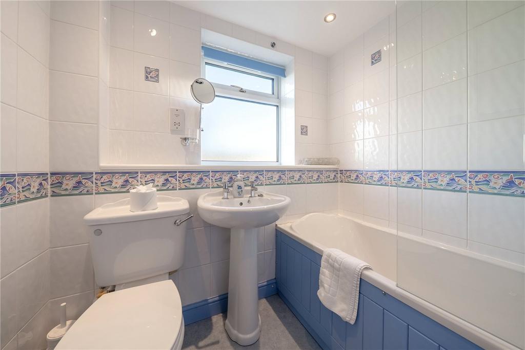 Whitehorse Terrace23
