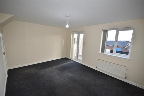 3 bedroom end of terrace house to rent, Brockwell Court, Brandon, Durham