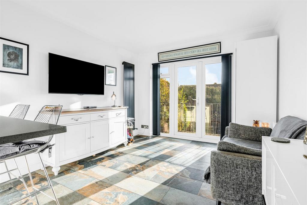 Open Planned Kitchen/Breakfast Room