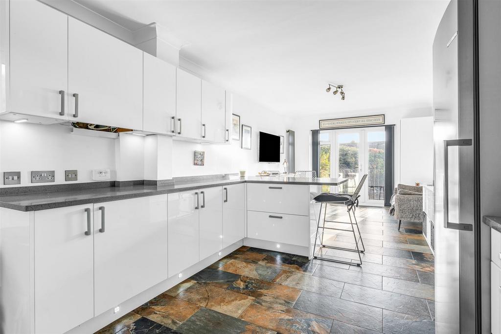 Open Planned Kitchen/Breakfast Room
