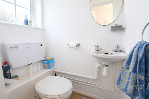2 bedroom apartment to rent, High Street, KINGSTON UPON THAMES KT1