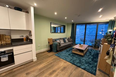 1 bedroom apartment for sale, Ascot House, 30 Mill Mead, Staines, TW18