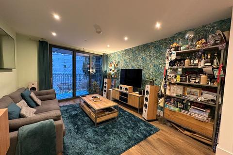 1 bedroom apartment for sale, Ascot House, 30 Mill Mead, Staines, TW18