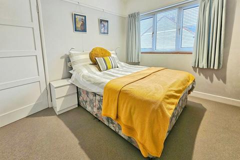 3 bedroom terraced house for sale, Prince Of Wales Road, Weymouth