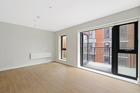 1 bedroom apartment to rent, Weavers Yard, Newbury Newbury RG14