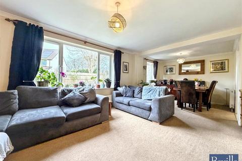 4 bedroom semi-detached house for sale, Orchard Avenue, Sonning Common Reading RG4