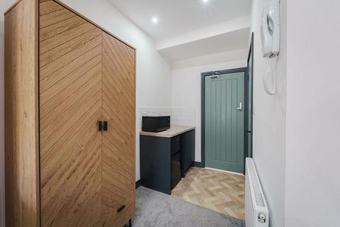 1 bedroom in a house share to rent, Lawford Road, Rugby CV21