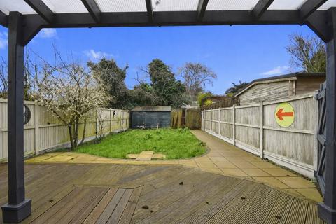 3 bedroom terraced house for sale, Hugin Avenue, Broadstairs