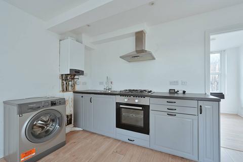 1 bedroom flat for sale, Gladstone Road, Watford, WD17