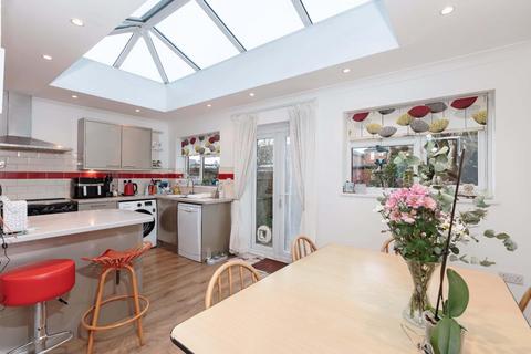 3 bedroom end of terrace house for sale, Shandon Road, Worthing