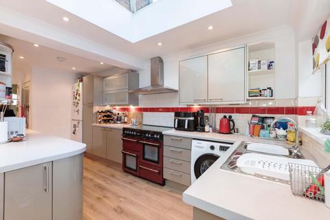 3 bedroom end of terrace house for sale, Shandon Road, Worthing