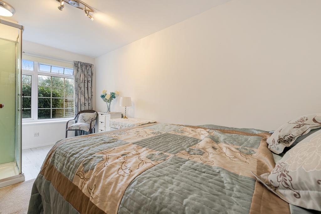 A17 - 25 Knowle House Close Kingsbridge - 260213