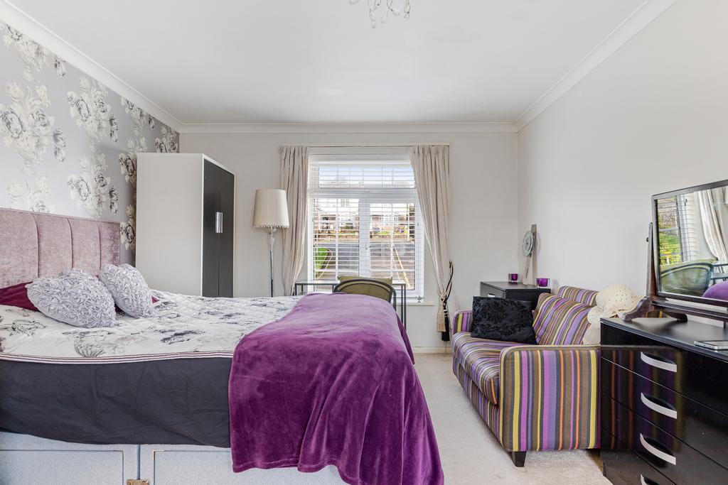 A22 - 25 Knowle House Close Kingsbridge - 260213