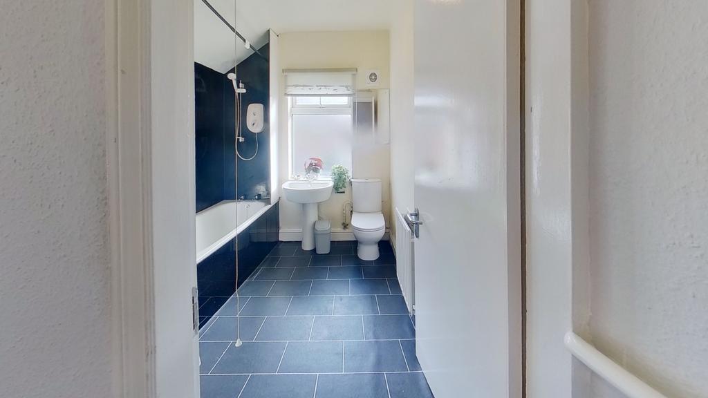 Bathroom (6)