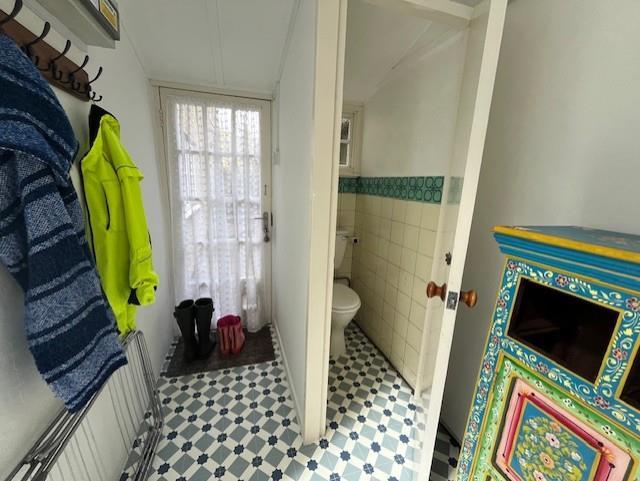 Downstairs cloakroom.jpg