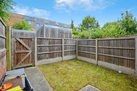 3 bedroom townhouse for sale, Artisan Place, Harrow