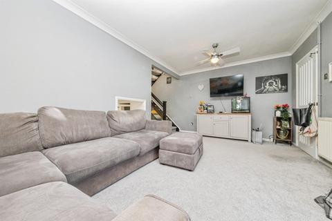3 bedroom terraced house for sale, Fountains Road, Ipswich