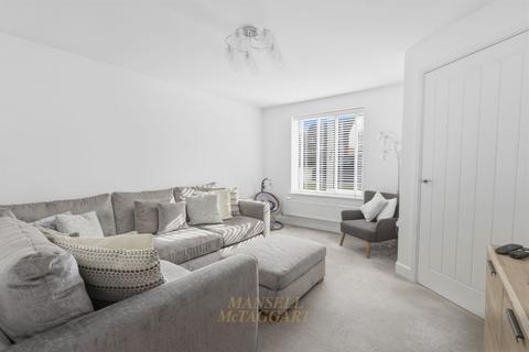 2 bedroom semi-detached house for sale, Rushetts Lane, Crawley RH10