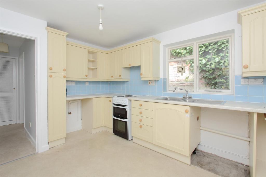 1 threeways cottage ph19.JPG