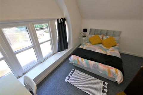 6 bedroom house share to rent, The Mount, Bournemouth, BH1