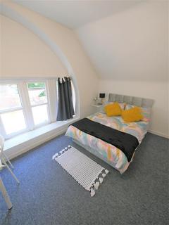 6 bedroom house share to rent, The Mount, Bournemouth, BH1