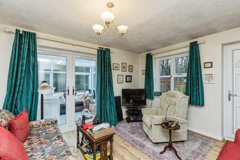1 bedroom end of terrace house for sale, Wordsworth Place, Horsham