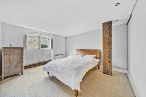2 bedroom property to rent, Maidstone Buildings Mews, London Bridge, London, SE1