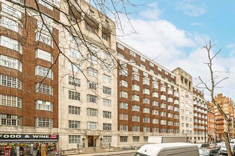 Studio to rent, Woburn Place, London WC1H