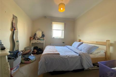 2 bedroom flat to rent, Ashley Road, New Milton, BH25