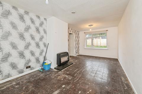 3 bedroom semi-detached house for sale, Cromarty Avenue, Huddersfield