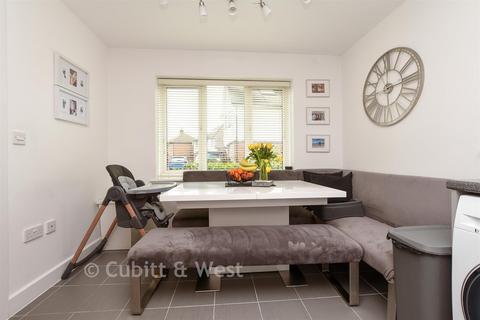 undefined, Spiers Farm Close, Horley RH6